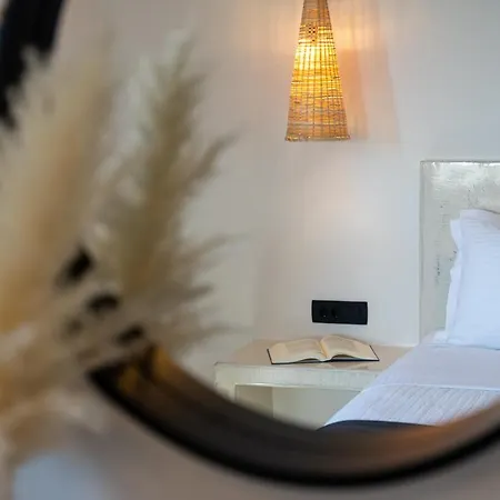 Almira Luxury Suites Perivolos Zewnętrze zdjęcie