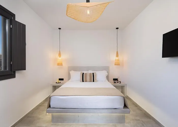 Almira Luxury Suites