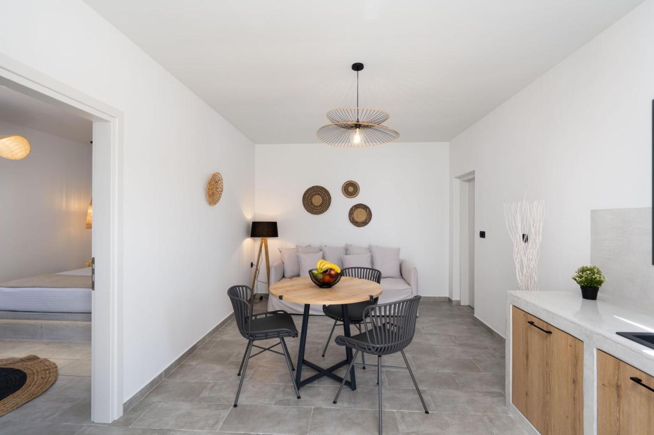 Almira Luxury Apartment