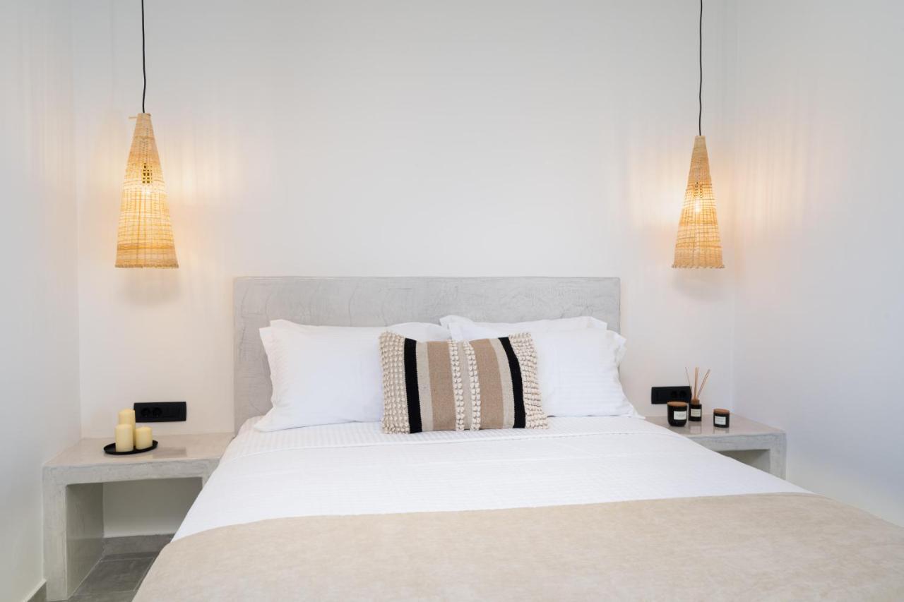 Almira Luxury